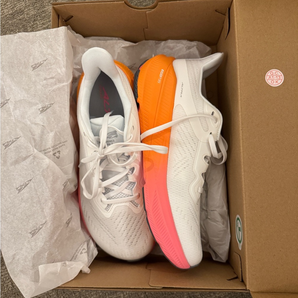 Altra Women's Running Shoes
